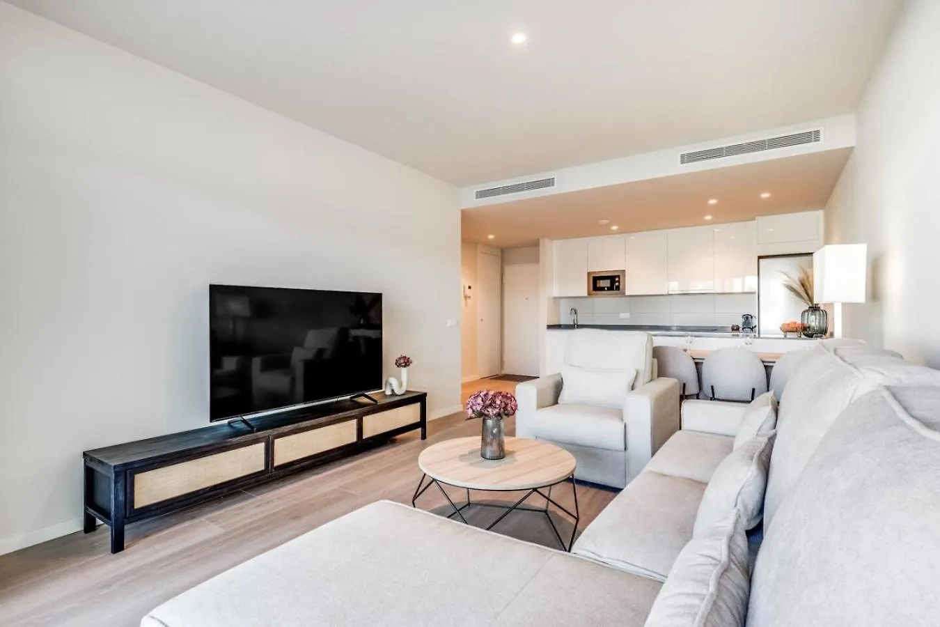 Apt. With Private Pool Wellingtonia Estepona